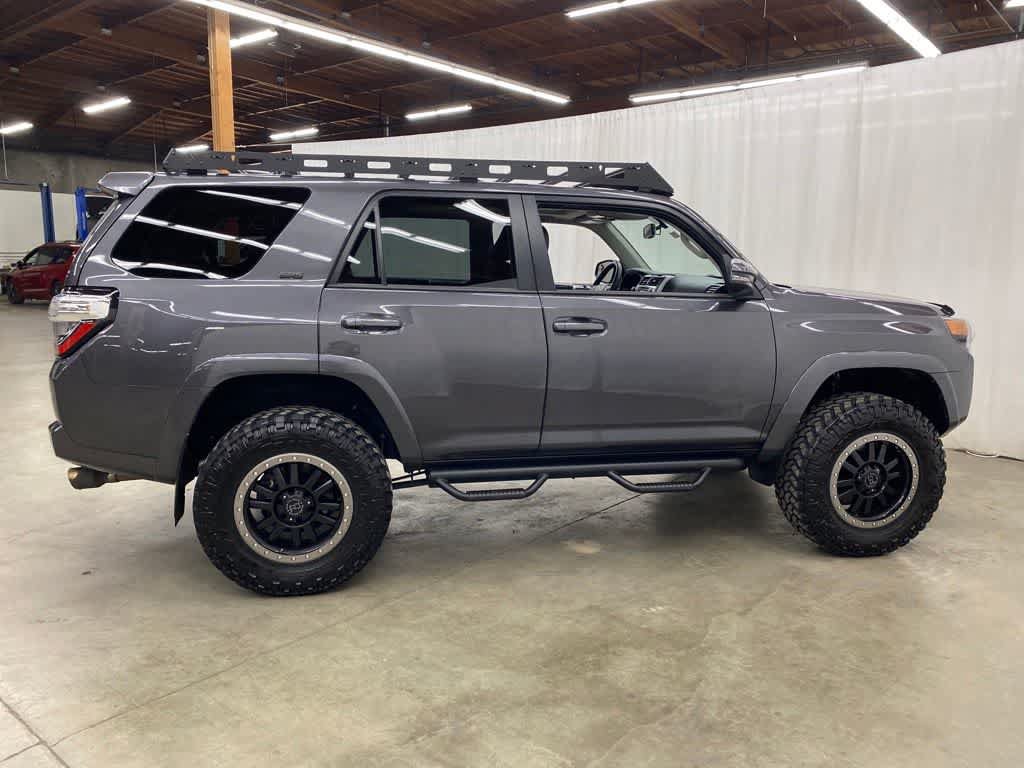 Used 2018 Toyota 4Runner SR5 Premium AWD/4WD image 7