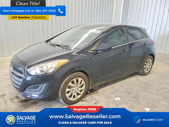 Used 2016 Hyundai Elantra GT image 1