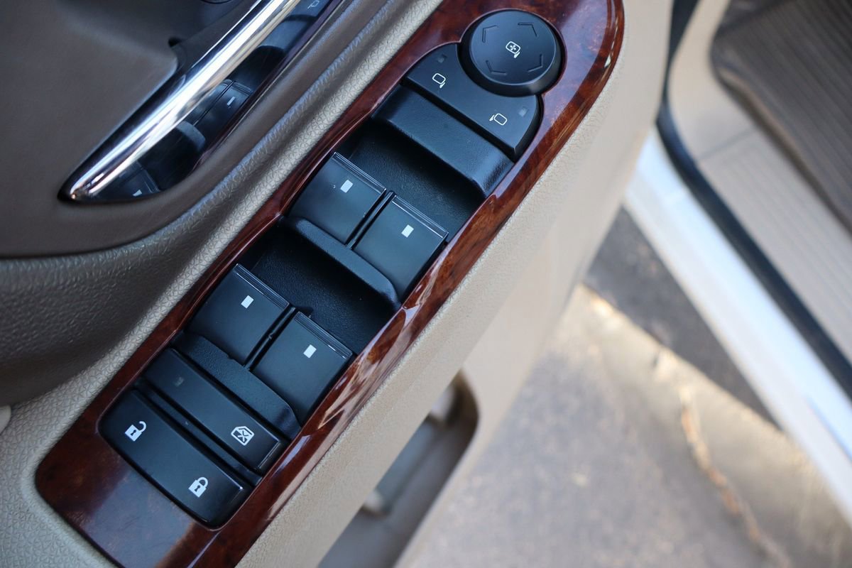 Used 2010 Chevrolet Silverado 2500 LTZ w/ Suspension Package, Off-Road image 27