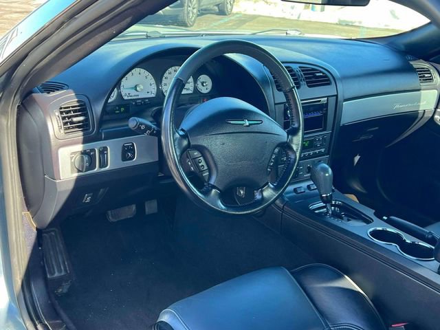 Used 2005 Ford Thunderbird image 17