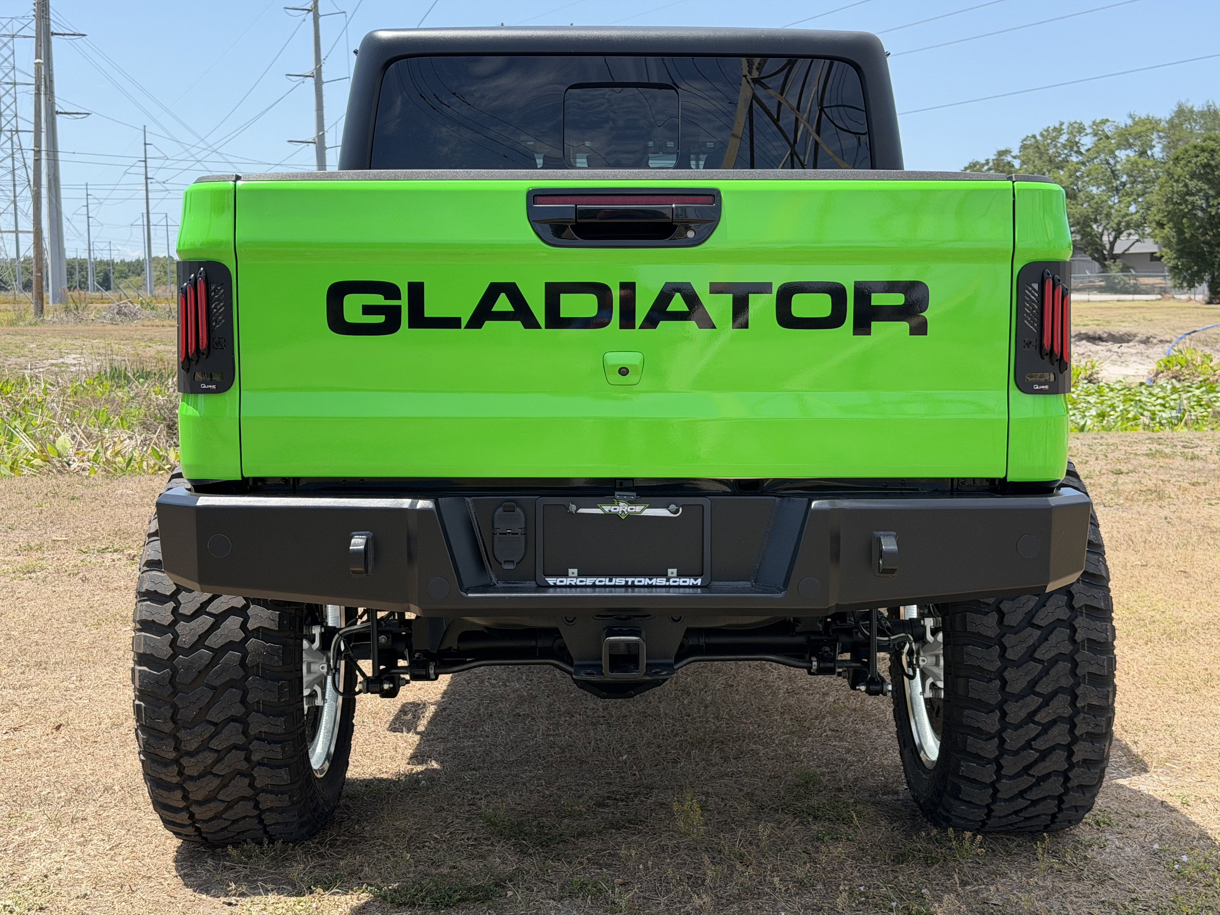 Used 2024 Jeep Gladiator Sport AWD/4WD image 5
