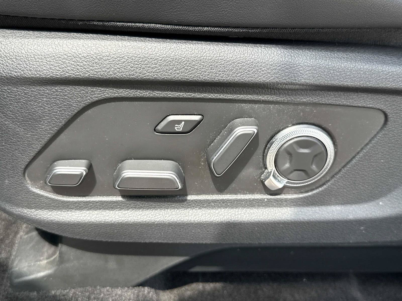 Certified 2023 Hyundai Palisade Calligraphy AWD/4WD image 16