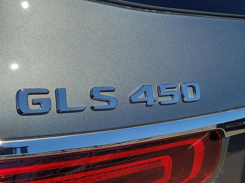 Used 2022 Mercedes-Benz GLS 450 4MATIC image 9