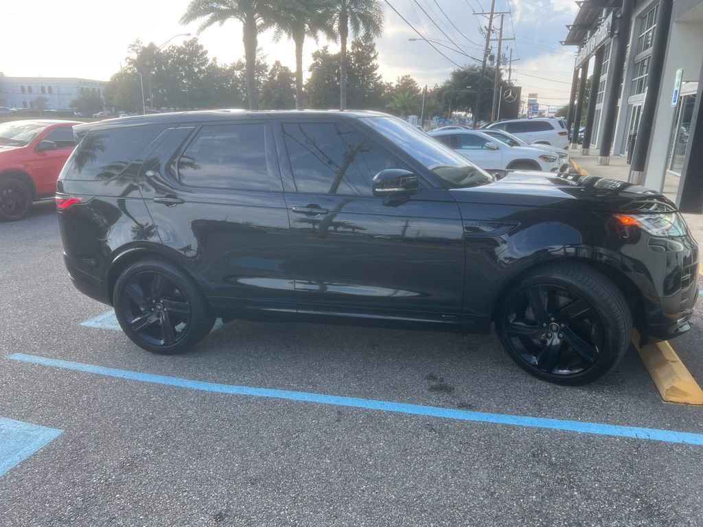 Used 2022 Land Rover Discovery S R-Dynamic