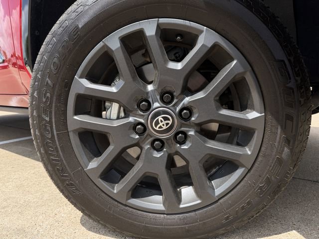 Used 2025 Toyota Tundra Platinum image 11