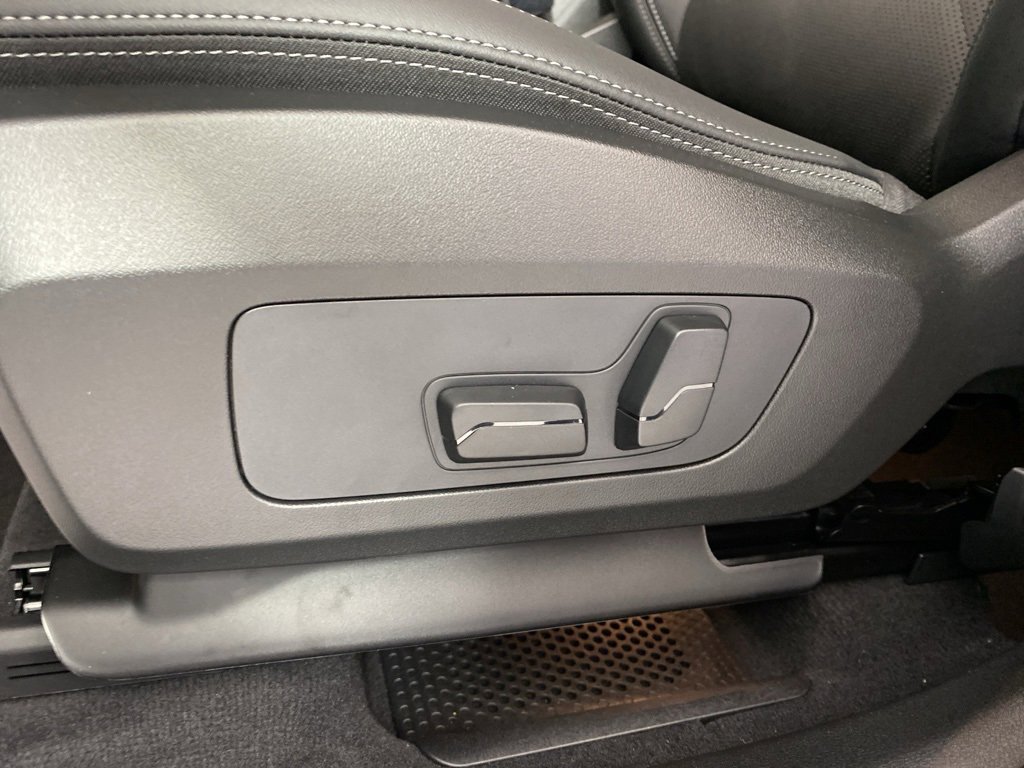 New 2026 BMW X1 xDrive28i w/ Convenience Package image 11