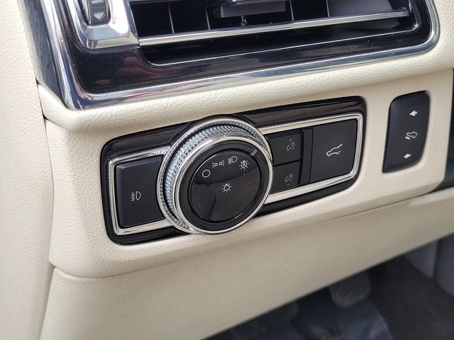 Used 2020 Lincoln Navigator Reserve image 19