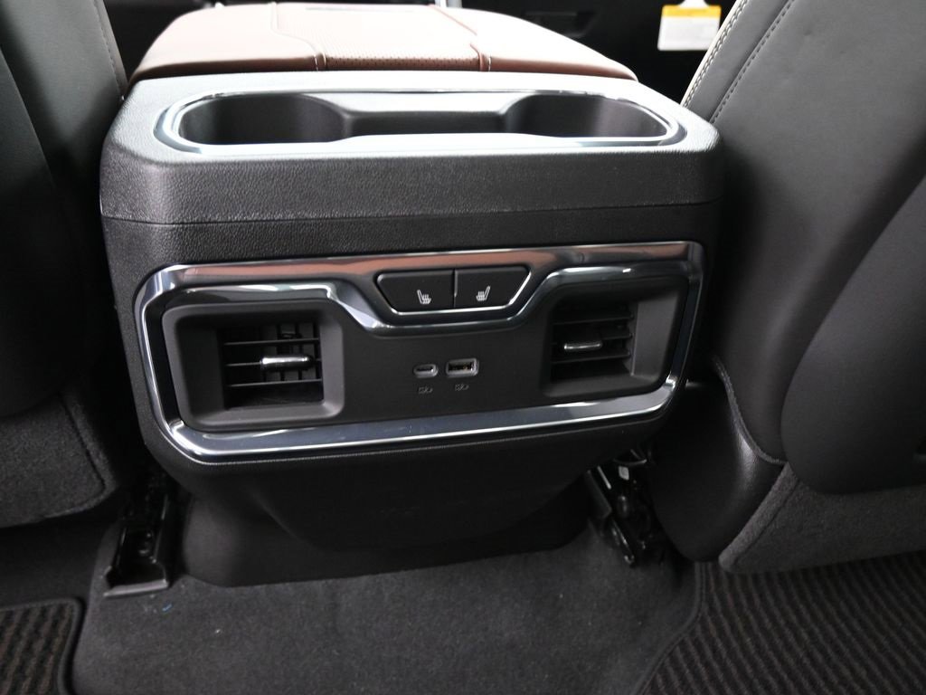 New 2026 GMC Sierra 3500 Denali Ultimate image 25