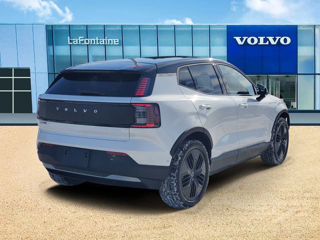 New 2026 Volvo EX30 Cross Country Ultra w/ Protection Package Premier AWD/4WD image 4