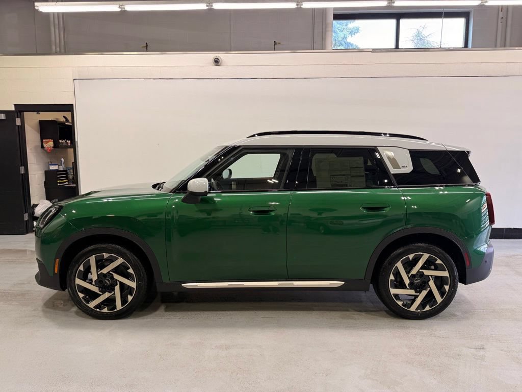 New 2027 MINI Cooper Countryman S w/ Comfort Package Max AWD/4WD image 2