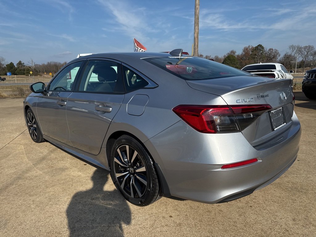 Used 2024 Honda Civic EX image 5