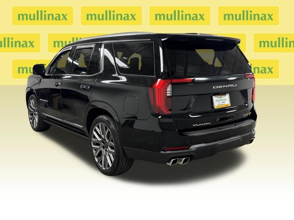Used 2025 GMC Yukon Denali Ultimate w/ LPO, Floor Liner Package image 14