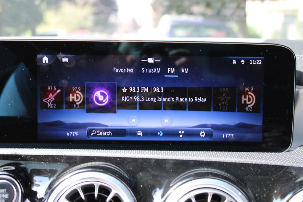 Used 2025 Mercedes-Benz CLA 250 image 17