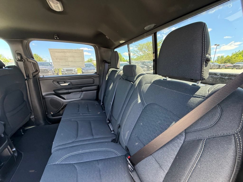 New 2026 RAM 1500 Express AWD/4WD image 25