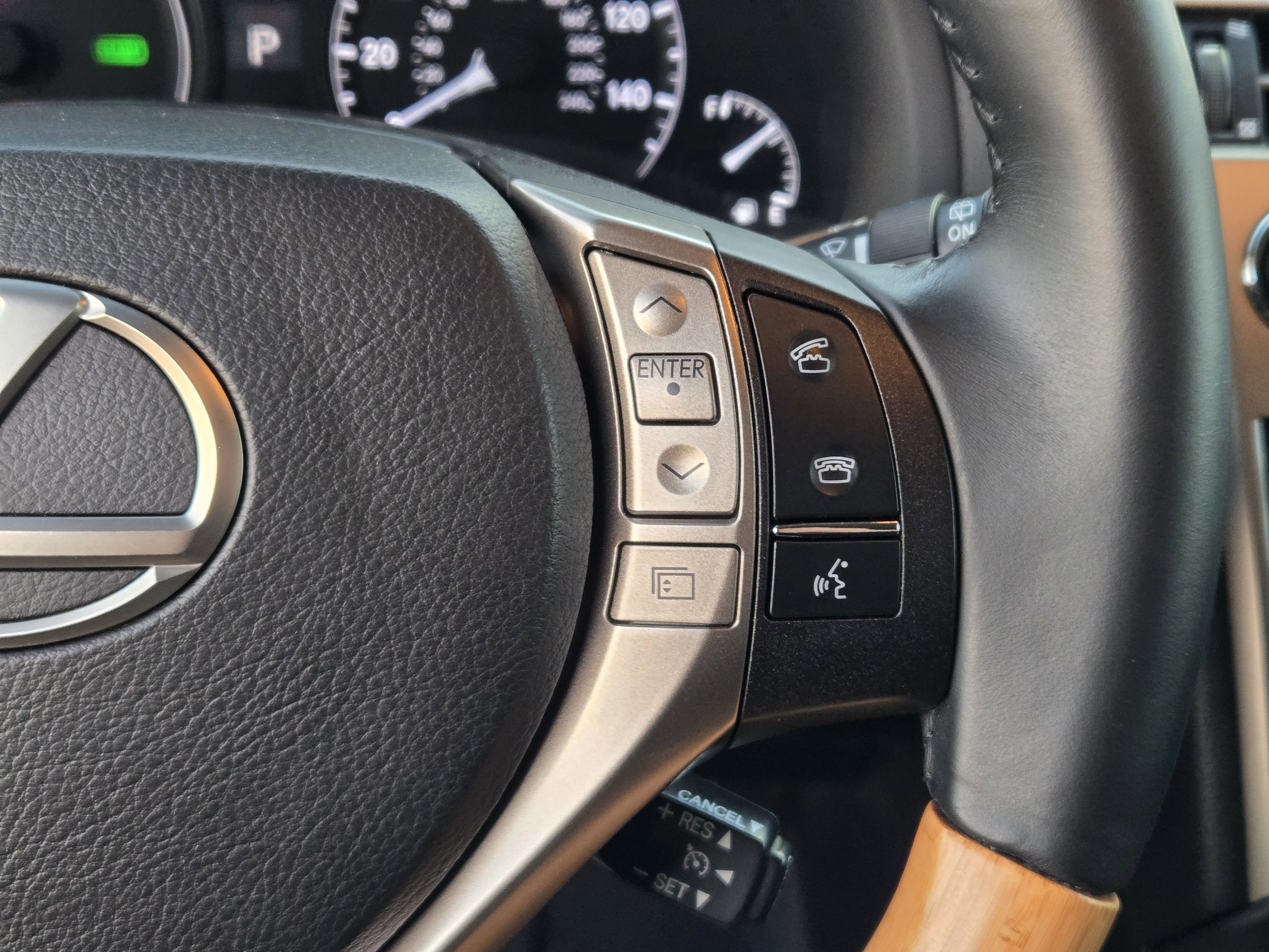 Used 2015 Lexus RX 450h Navigation, Premium Package image 34