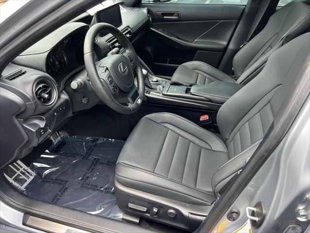 Certified 2023 Lexus IS 350 F Sport RWD image 9