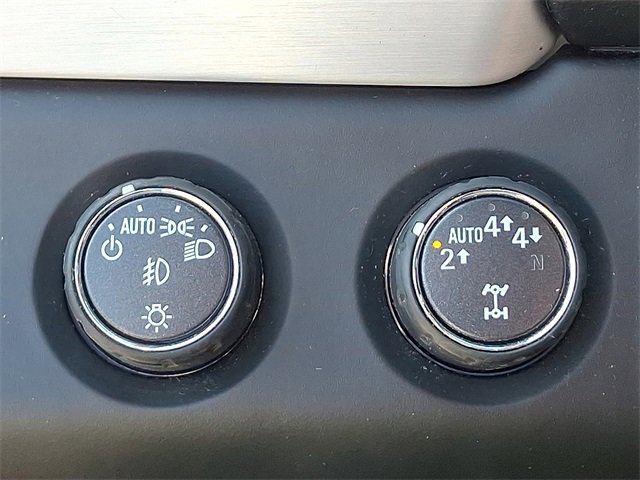 Used 2019 GMC Yukon XL SLT w/ HD Trailering Package image 25