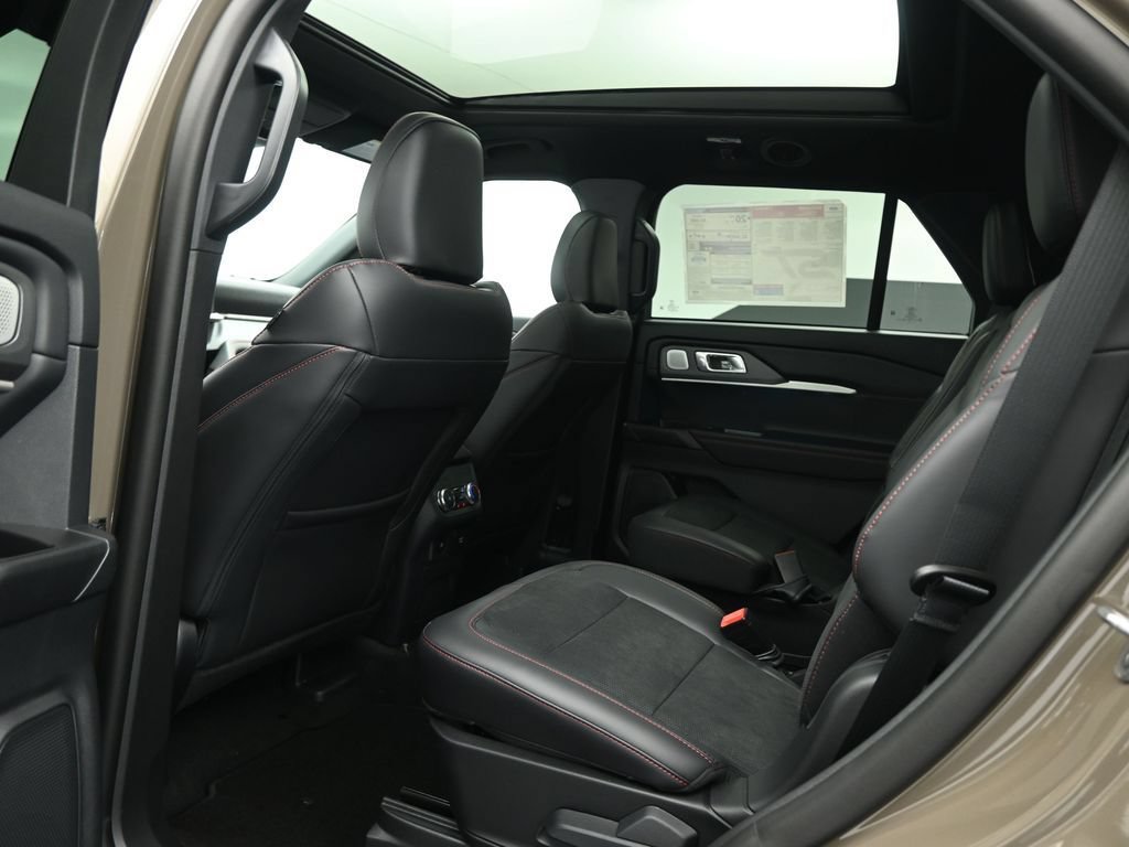 New 2026 Ford Explorer ST w/ Sun And Sound Package AWD/4WD image 17
