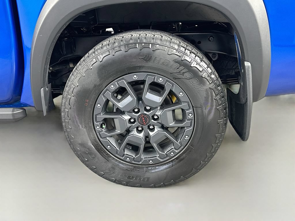 Used 2024 Nissan Frontier PRO-4X w/ Pro Premium Package AWD/4WD image 33