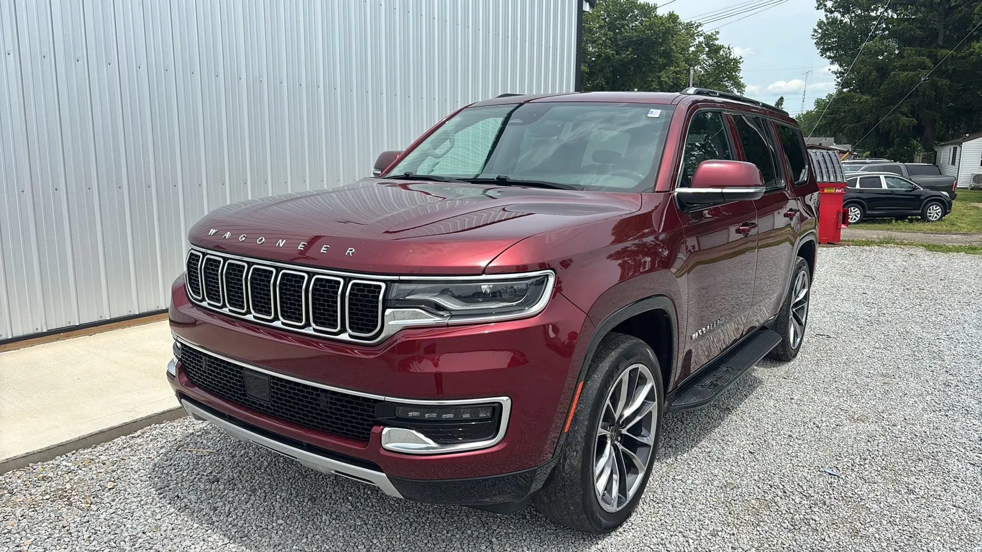 Used 2022 Jeep Wagoneer Series II w/ Premium Group I AWD/4WD image 8