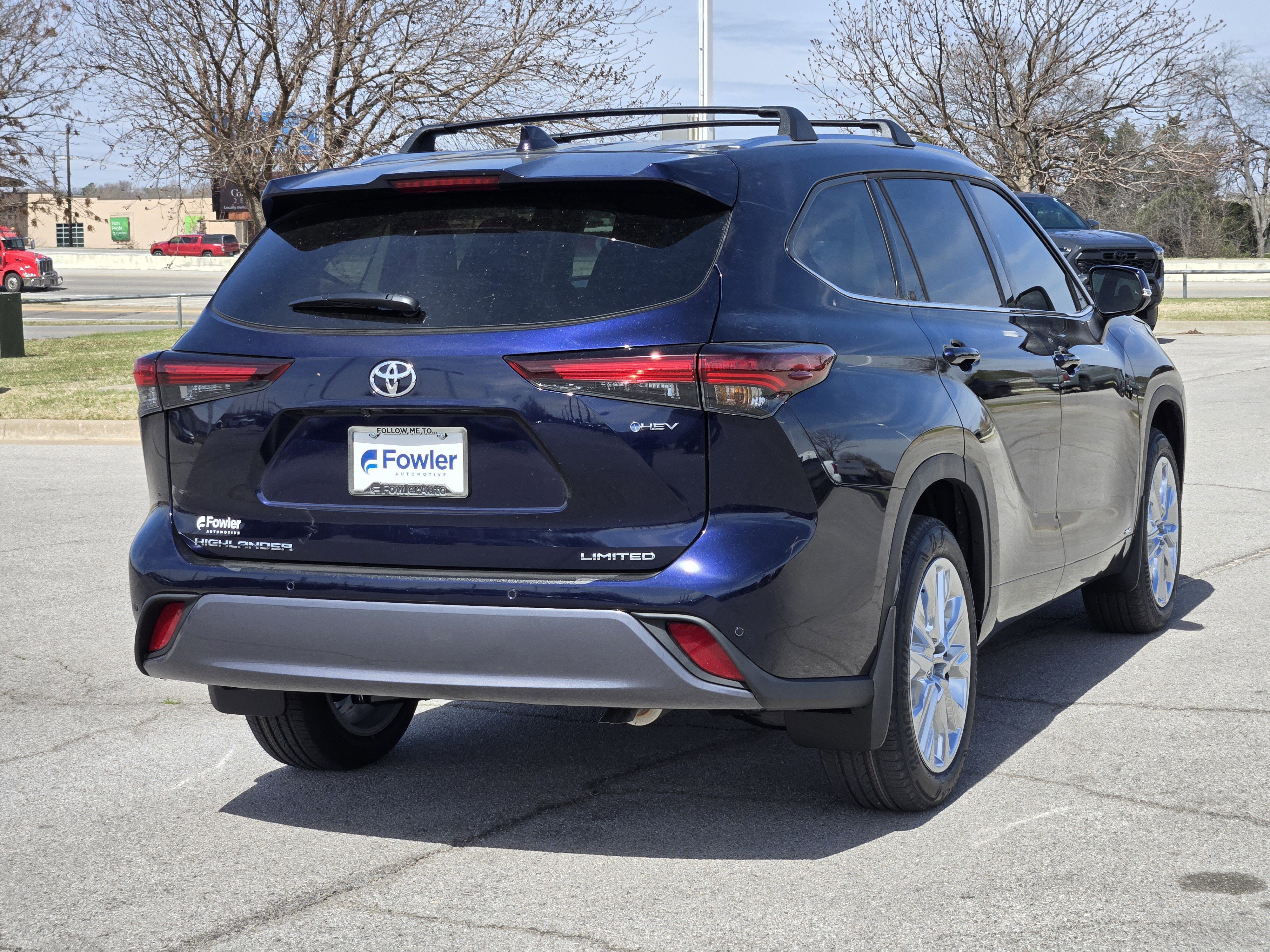 New 2026 Toyota Highlander Limited image 4