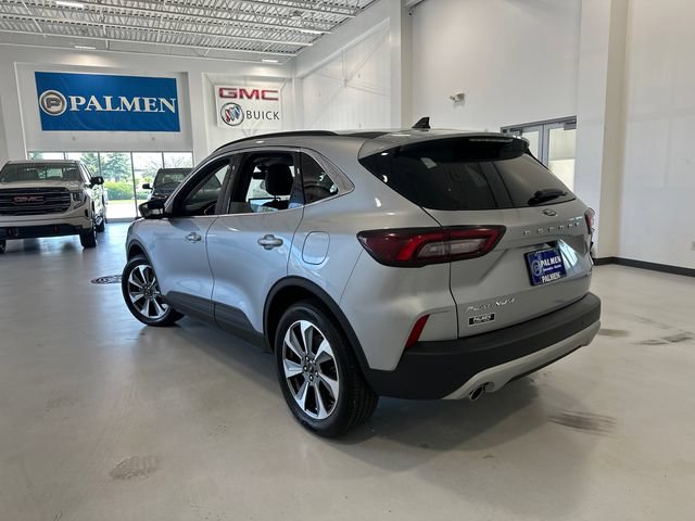 Used 2024 Ford Escape Platinum AWD/4WD image 8