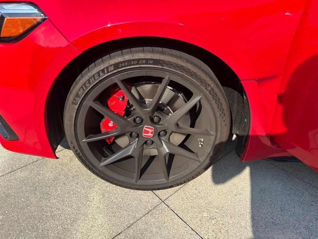 Used 2026 Honda Civic Type R image 23