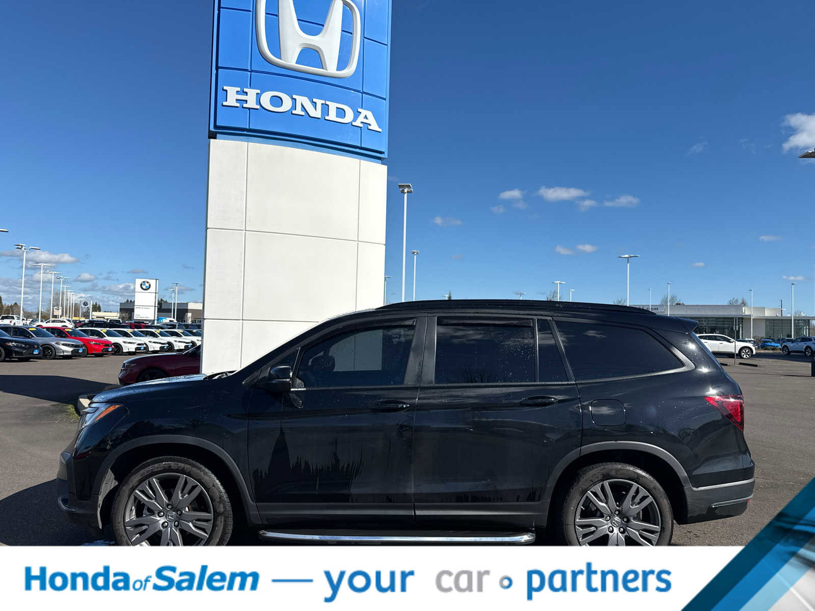 Used 2022 Honda Pilot Sport image 3