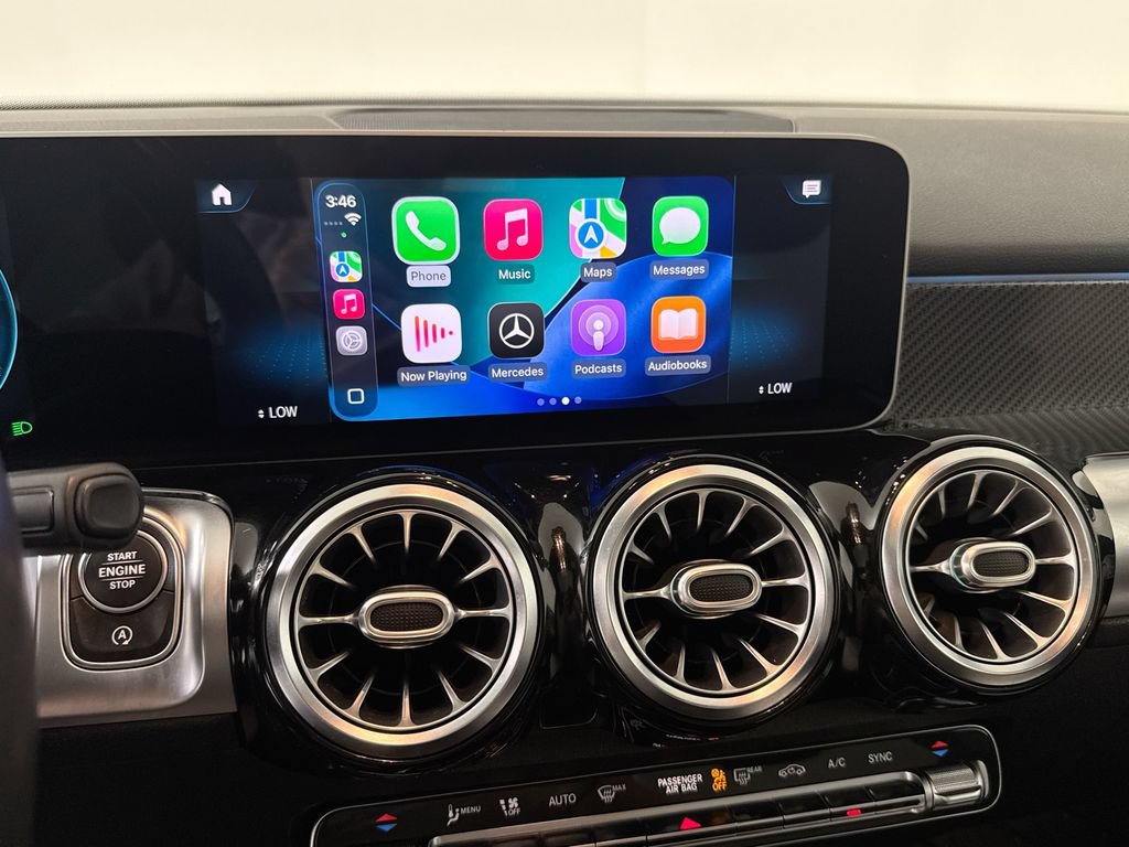 Used 2021 Mercedes-Benz GLB 250 4MATIC image 18