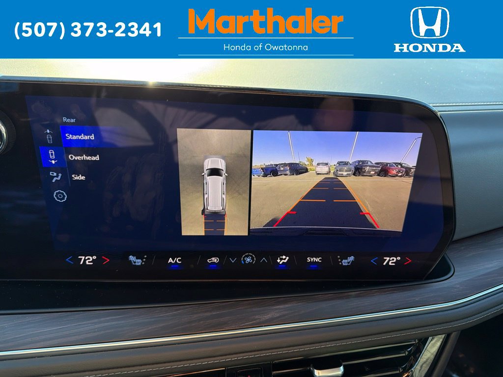 Used 2026 Chevrolet Suburban LT w/ Comfort Package AWD/4WD image 29