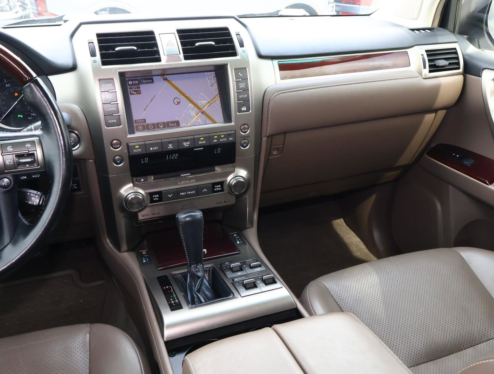 Used 2019 Lexus GX 460 Luxury image 11