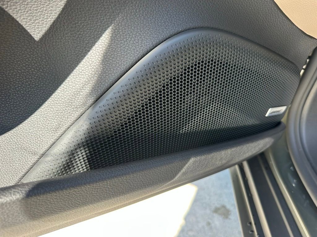 Used 2026 Porsche Panamera 4 image 21