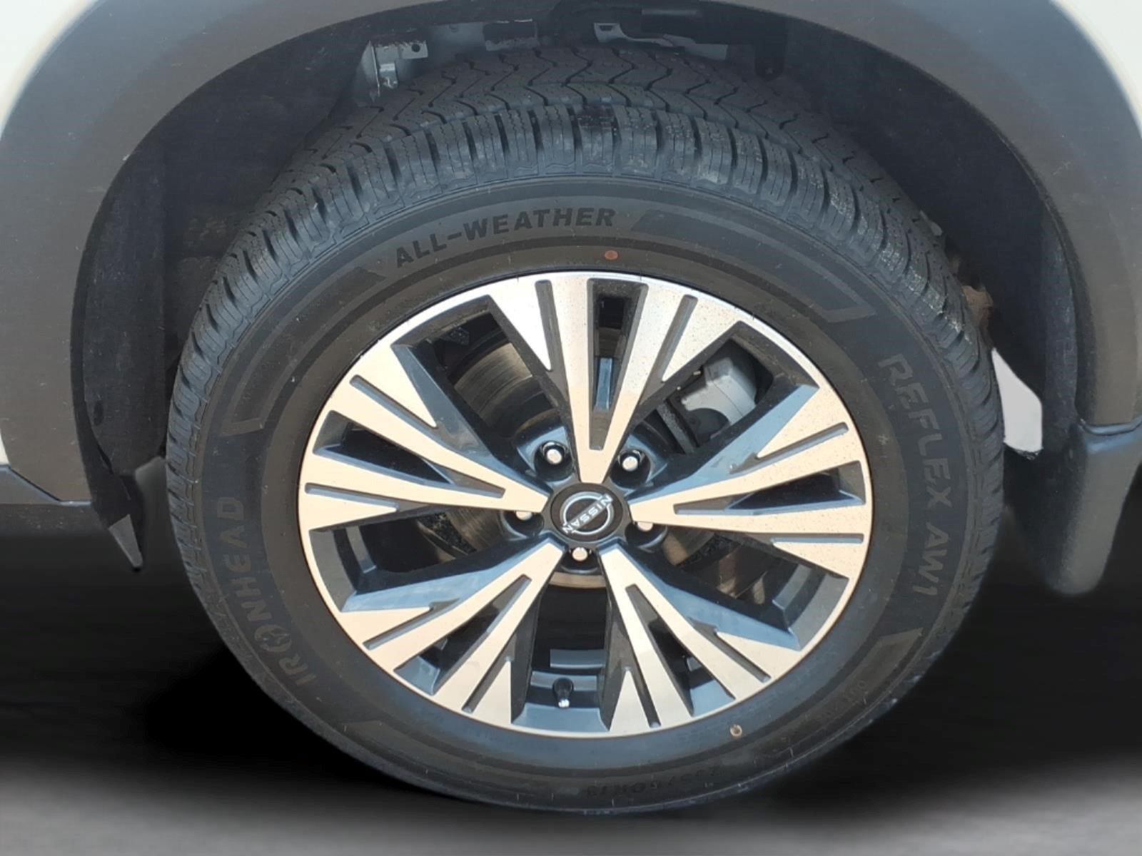 Certified 2023 Nissan Rogue SV AWD/4WD image 10