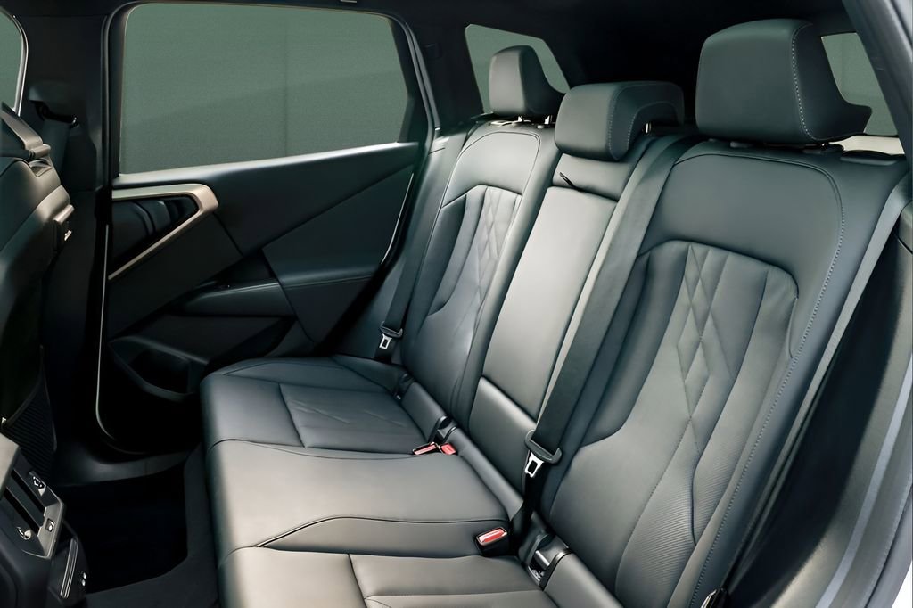 Used 2025 BMW X3 xDrive30i image 20