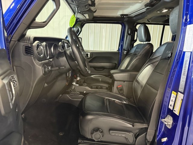 Used 2018 Jeep Wrangler Unlimited Sahara w/ Dual Top Group image 8