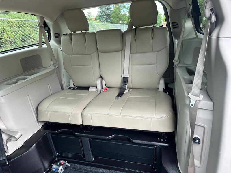 Used 2019 Dodge Grand Caravan SE image 13