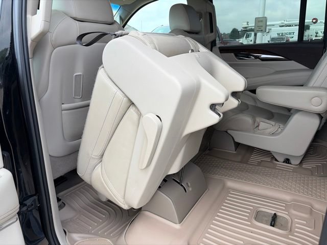 Used 2016 Cadillac Escalade ESV Premium AWD/4WD image 41