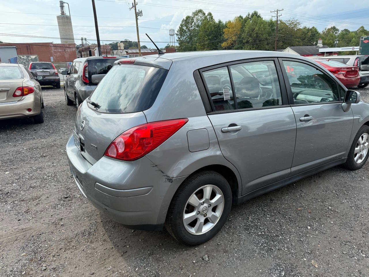 Used 2012 Nissan Versa 1.8 S w/ Special Edition Pkg image 21