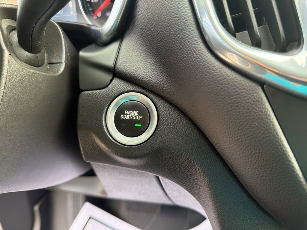 Certified 2024 Chevrolet Equinox LT w/ LPO, Floor Liner Package image 28