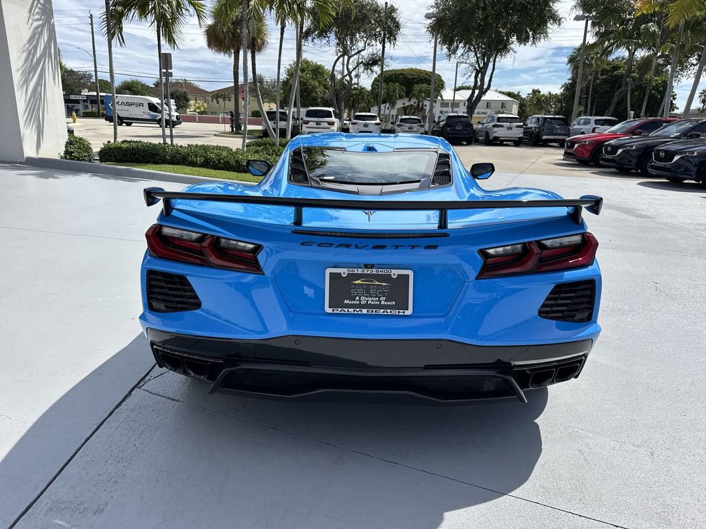 Used 2025 Chevrolet Corvette Stingray Preferred Cpe w/ Z51 Performance Package RWD image 2