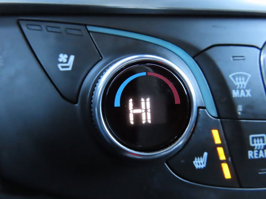 Certified 2022 Chevrolet Traverse High Country w/ LPO, Floor Liner Package image 9