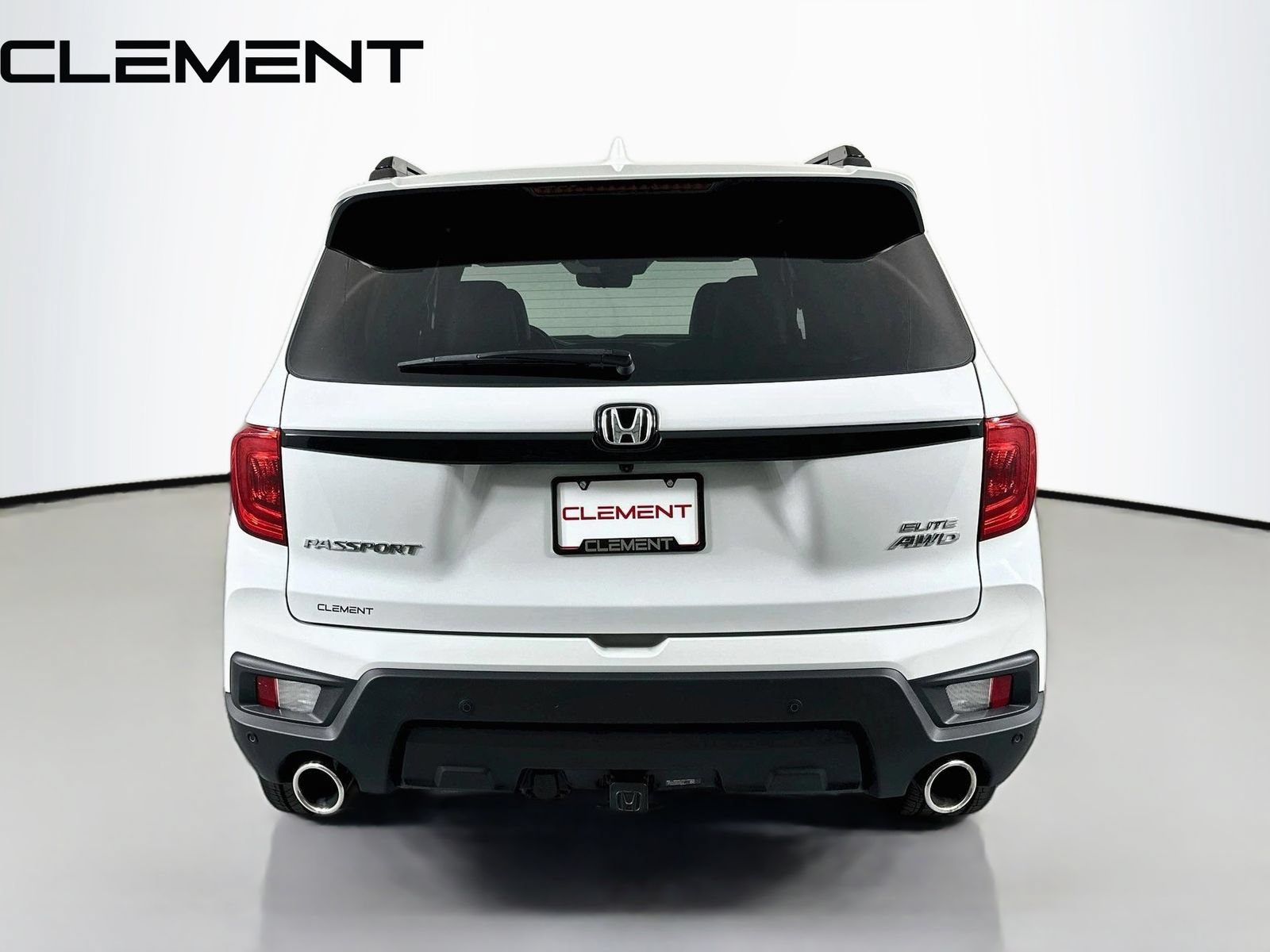Used 2023 Honda Passport Elite image 8