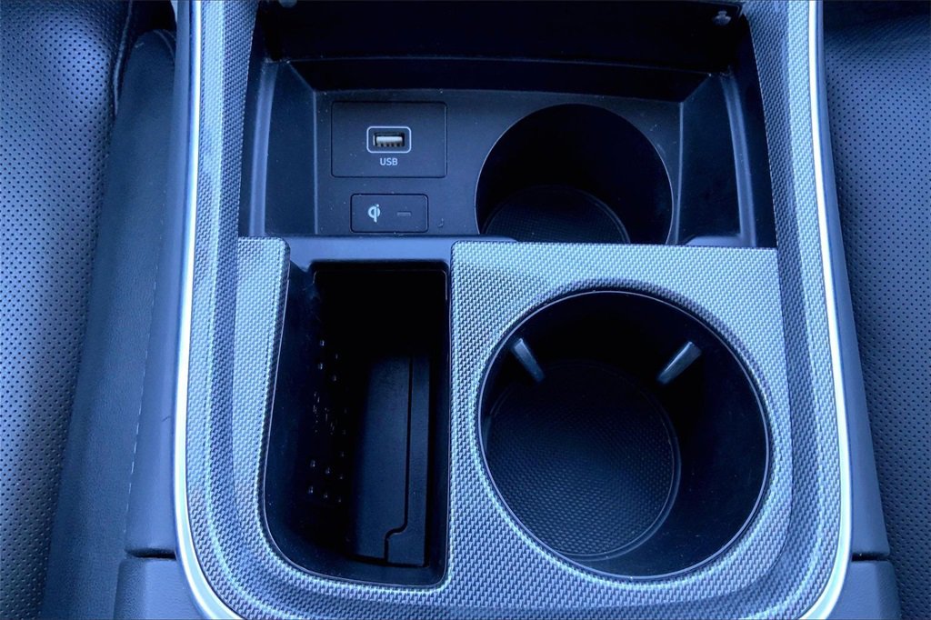 Used 2023 Hyundai Santa Fe Limited image 17