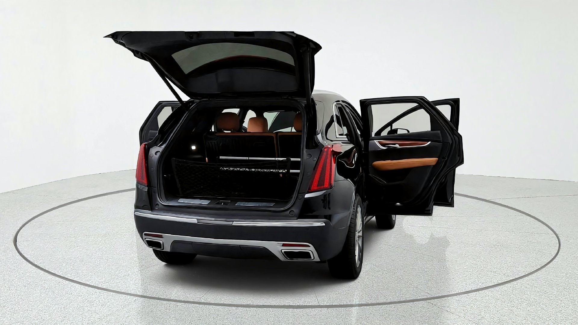 Used 2024 Cadillac XT5 Premium Luxury w/ LPO, Floor Liner Package FWD image 12