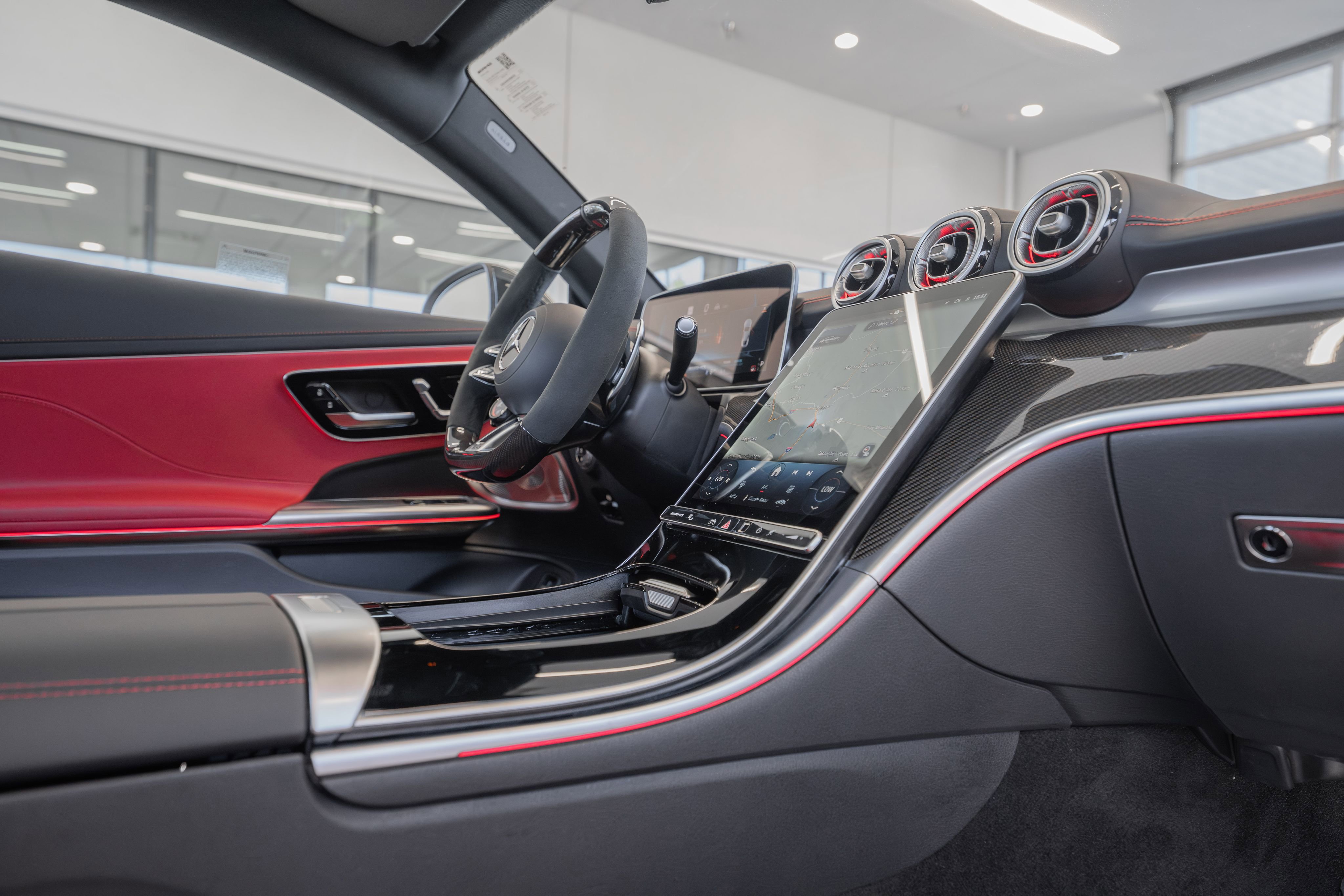 Certified 2024 Mercedes-Benz CLE 53 AMG 4MATIC image 17