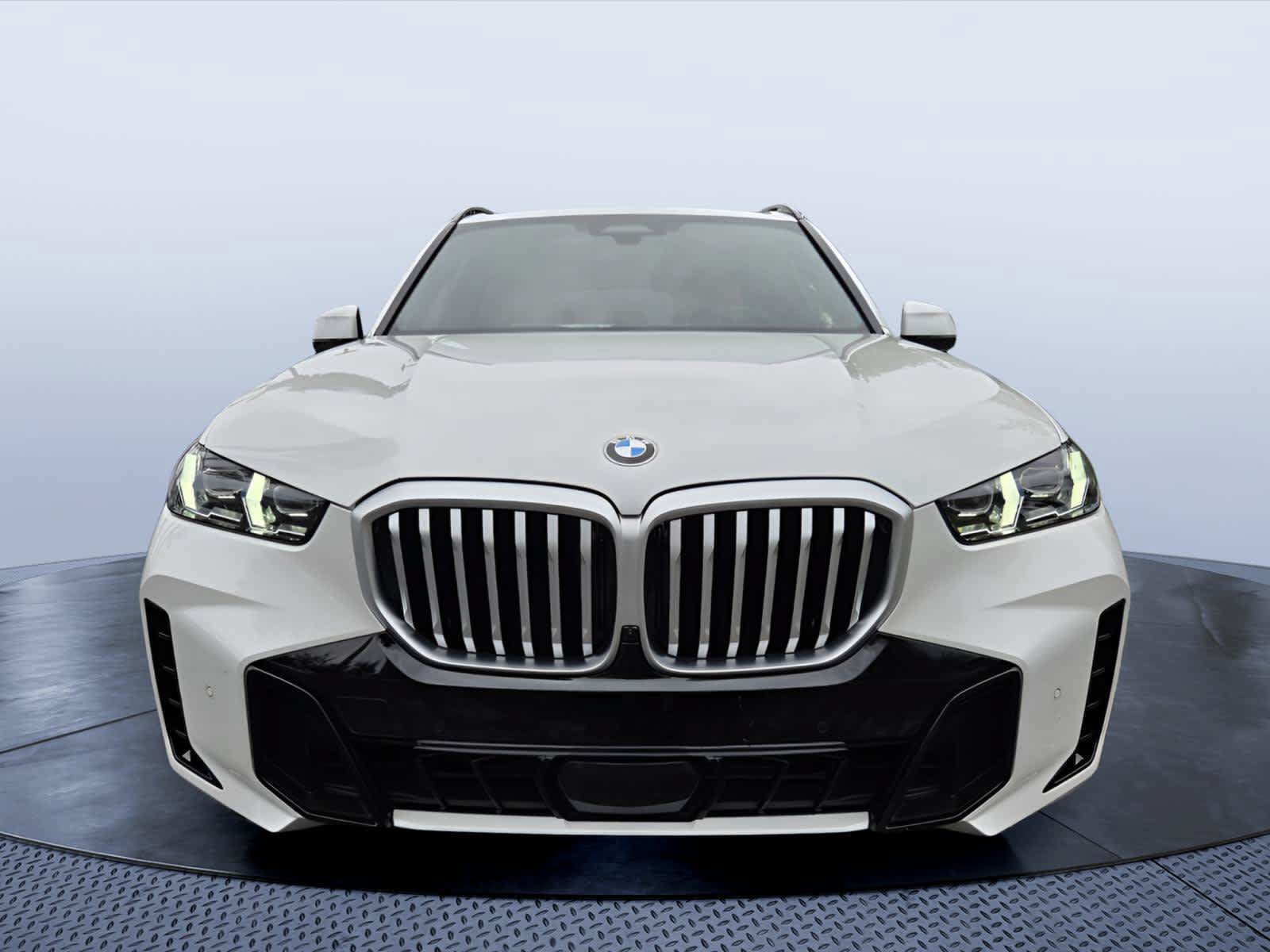 Certified 2026 BMW X5 sDrive40i w/ M Sport Package RWD image 8