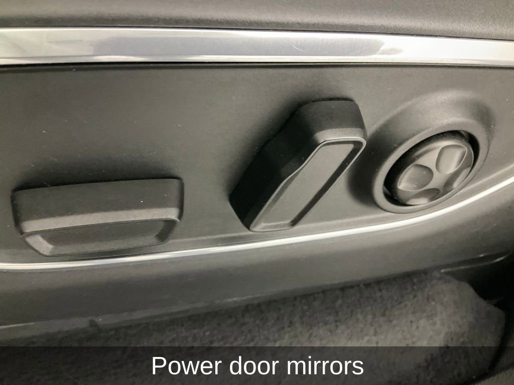 Used 2023 Jeep Wagoneer 4WD w/ Premium Group I image 30