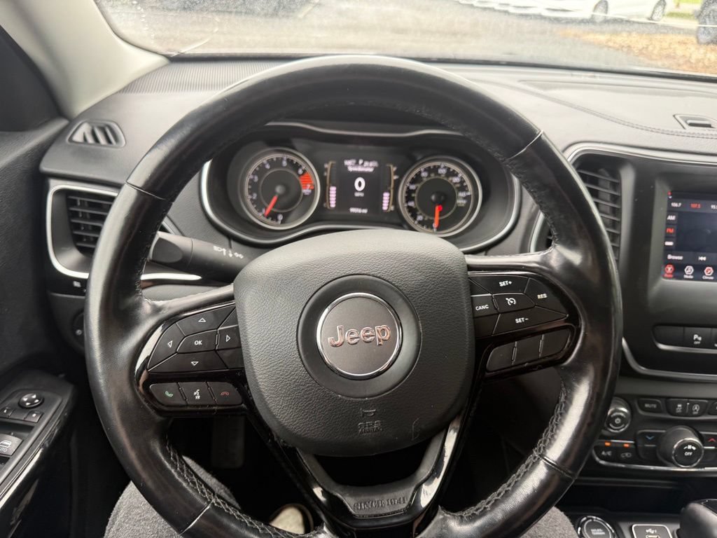 Used 2021 Jeep Cherokee Latitude Plus AWD/4WD image 20