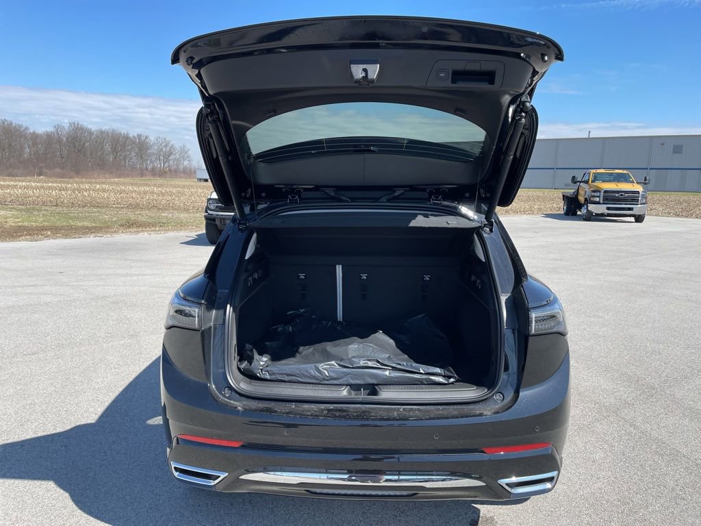 New 2026 Buick Envision Avenir image 7