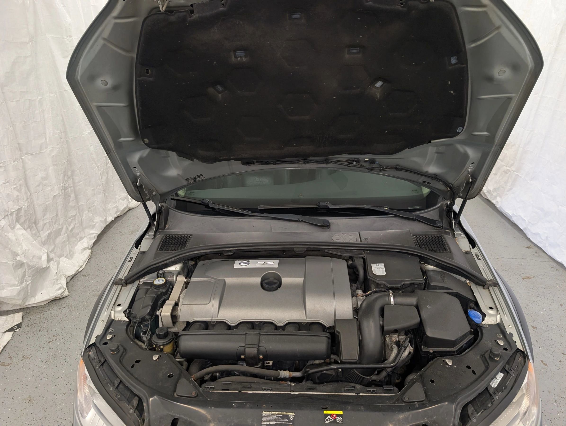 Used 2008 Volvo XC70 3.2 image 17